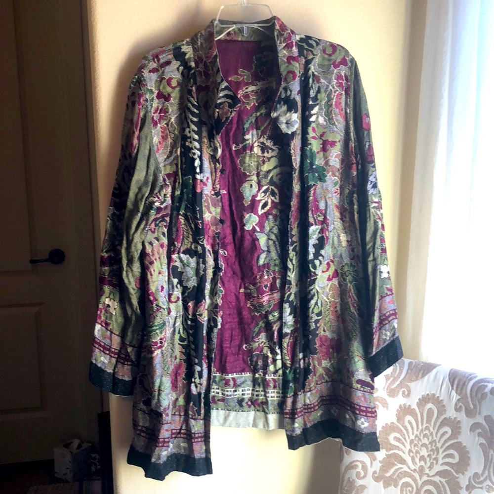 Unique Find Multi-Colored Cover - image 1